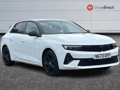 Second-hand Vauxhall Astra S 130 CP (95 kW) 2024 Alb Hatchback