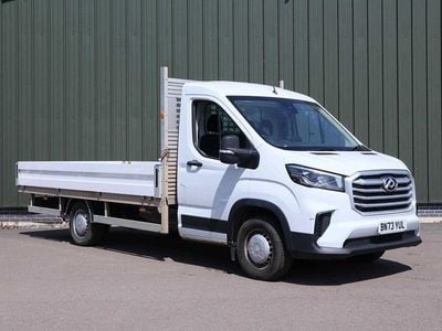 Maxus V90
