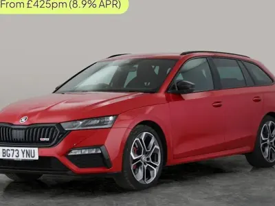 Begagnad Skoda Octavia vRS 245 HK (180 kW) 2023 Röd Kombi