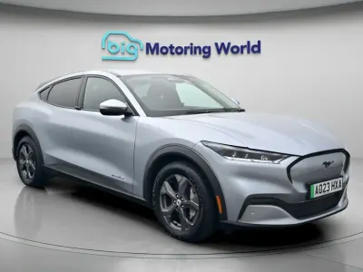 Used Ford Mustang Mach-E Standard Range 197 kW (269 HP) 2023 SUV
