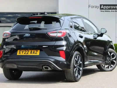 Begagnad Ford Puma ST-Line X 2022 Svart SUV