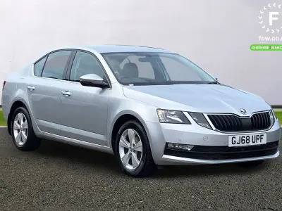 Used Skoda Octavia SE Technology 116 HP (85 kW) 2018 Silver Hatchback