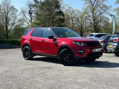 Używany Land Rover Discovery Sport HSE 180 KM (132 kW) 2015 Czerwony SUV