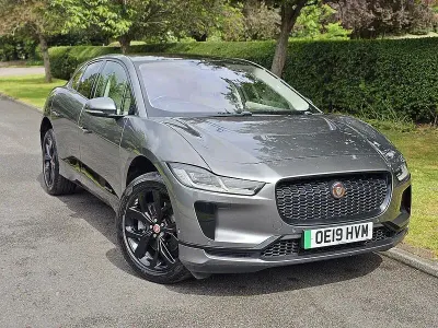 Käytetty Jaguar I-Pace SE 294 kW (400 HP) 2019 Harmaa Katumaasturi