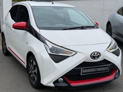 Begagnad Toyota Aygo Trend 72 HK (52 kW) 2019 Vit Halvkombi