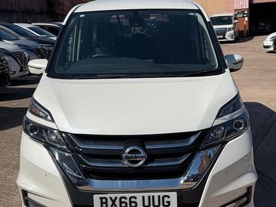 Begagnad Nissan Serena 2016 Vit Minibuss