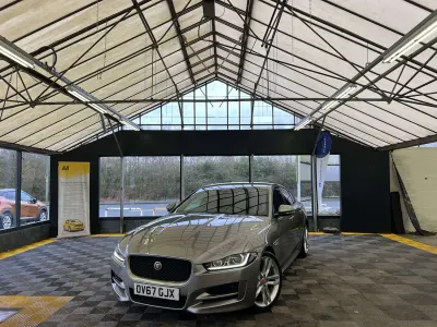 Used Jaguar XE R-Sport 250 HP (183 kW) 2017 Silver Sedan