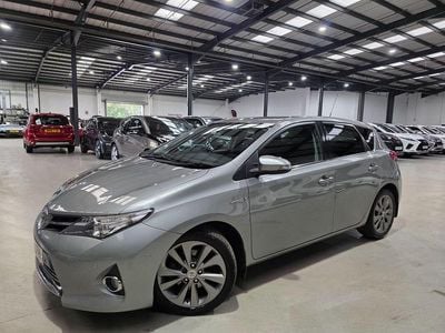 Toyota Auris Hybrid