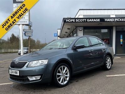 used Skoda Octavia 1.6 TDI CR Elegance 5dr