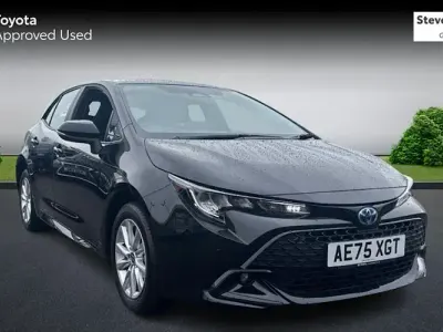 Used Toyota Corolla 178 HP (130 kW) 2025 Black Hatchback