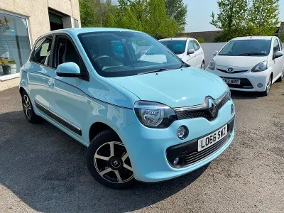 Used Renault Twingo Dynamique 110 HP (80 kW) 2016 Powder blue Hatchback