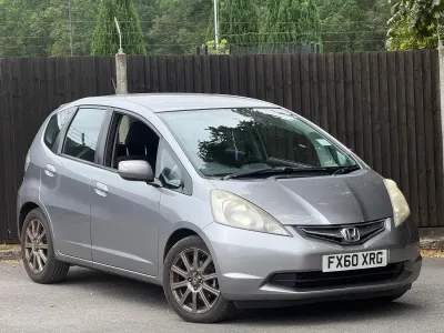 Used Honda Jazz SI 100 HP (73 kW) 2010 Silver Hatchback