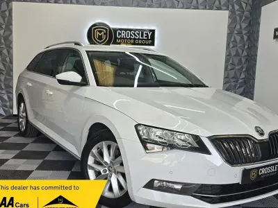 Used Skoda Superb SE Technology 190 HP (139 kW) 2017 White Estate