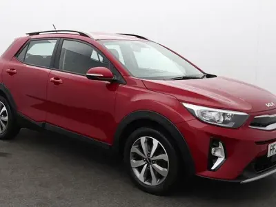 Used Kia Stonic 100 HP (73 kW) 2023 Red SUV