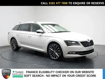Used Skoda Superb LAURIN & KLEMENT 190 HP (139 kW) 2018 White Estate