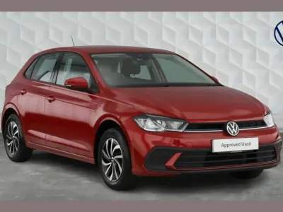 Used VW Polo Life 95 HP (69 kW) 2022 Red Hatchback