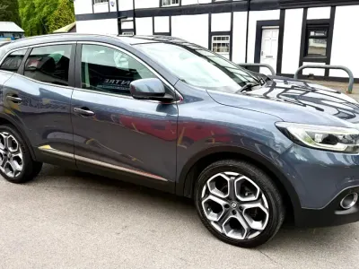 Usado Renault Kadjar Dynamique 110 CV (80 kW) 2017 Gris SUV