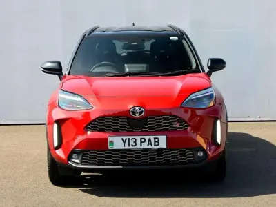 Used Toyota Yaris Cross Sport 2024 Red and black SUV