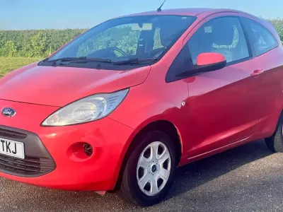 Used Ford Ka 69 HP (50 kW) 2011 Red Hatchback