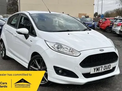 Used Ford Fiesta ST-Line 125 HP (91 kW) 2017 White Hatchback