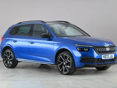 Usado Skoda Kamiq Monte Carlo 2023 Azul SUV
