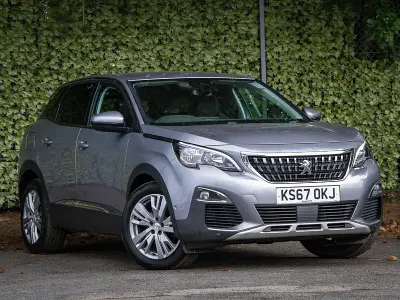 Used Peugeot 3008 Allure 131 HP (96 kW) 2018 Grey SUV
