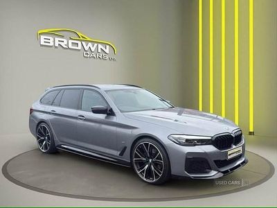 Begagnad BMW 520 M Sport 2023 Grå Kombi