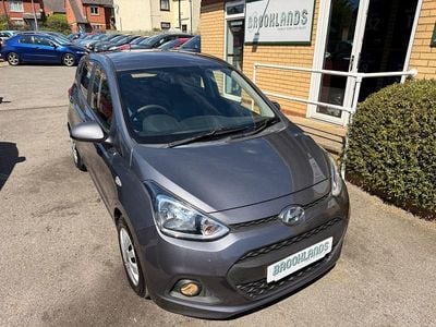 Usado Hyundai i10 SE 2014 Cinzento Citadino