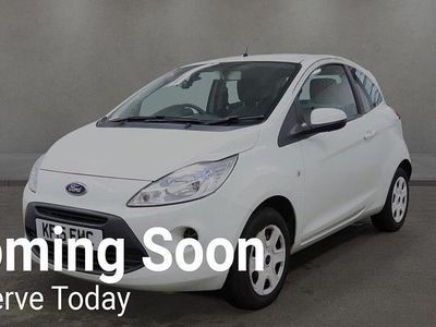 Used Ford Ka 69 HP (50 kW) 2015 White Hatchback