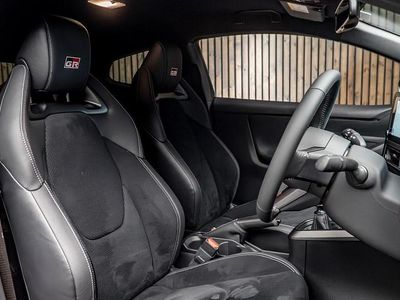 Used Toyota Yaris 2025 Red Hatchback