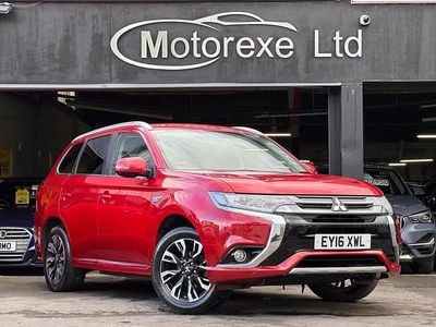 Used Mitsubishi Outlander P-HEV 2016 Red Estate
