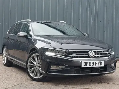 Used VW Passat R-line 190 HP (139 kW) 2020 Grey Estate