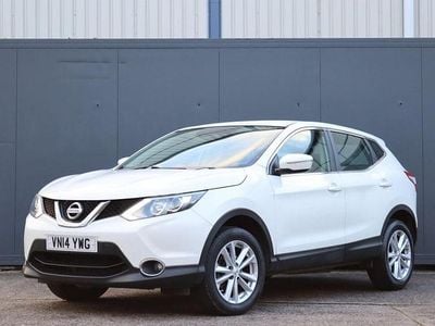 White Used 2014 Nissan Qashqai Acenta SUV | £3,895 (Fair price)