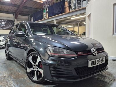 VW Golf VII