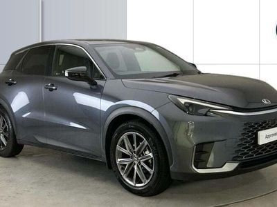 Lexus LBX
