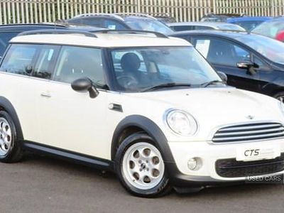 White Used 2014 Mini One Clubman Estate | £4,975