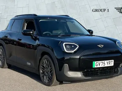 Usado Mini Aceman 133 kW (181 HP) 2025 Preto SUV