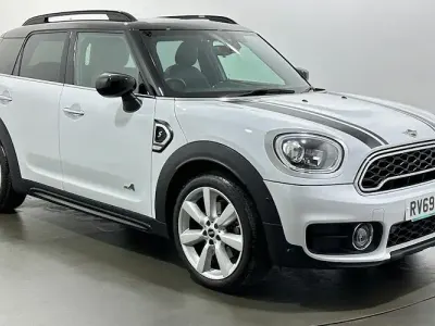 Used Mini Cooper S Exclusive 192 HP (141 kW) 2019 White Hatchback