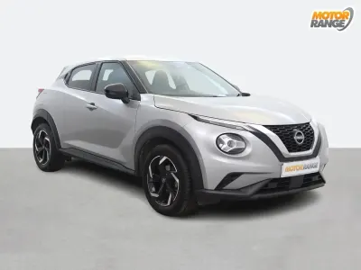 Usado Nissan Juke N-Connecta 114 CV (83 kW) 2023 Plateado SUV