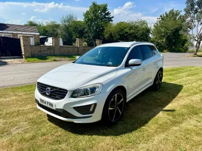 Used Volvo XC60 R-Design 2014 White SUV