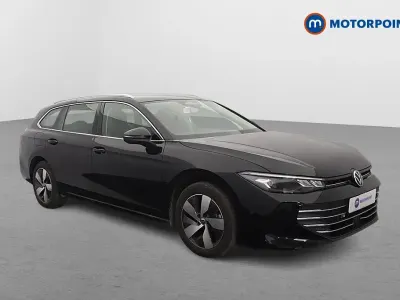 Used VW Passat Life 204 HP (150 kW) 2025 Black Estate