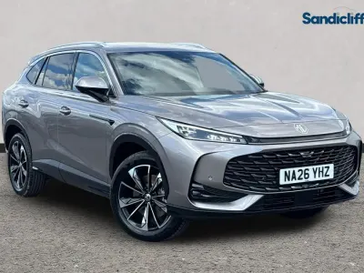 New MG HS Trophy 224 HP (164 kW) 2025 Metallic  cosmic silver SUV