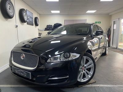 used Jaguar XJ Series 3.0d V6 Premium Luxury 4dr Auto [8]