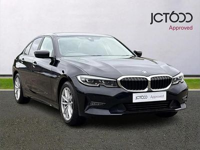 Used BMW 318 Comfort Edition 147 HP (108 kW) 2022 Black Sedan