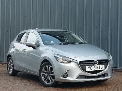 Used Mazda 2 Inclusive 90 HP (66 kW) 2019 Silver Hatchback
