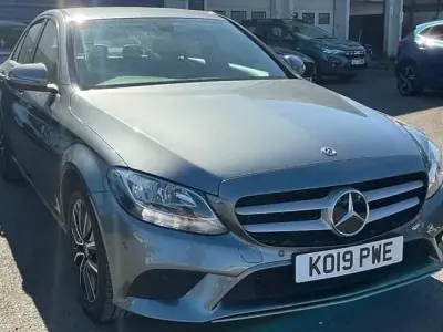Second-hand Mercedes C200