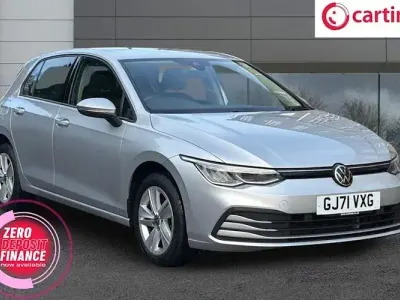 Used VW Golf VIII Life 110 HP (80 kW) 2021 Silver Hatchback