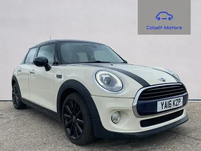 Used Mini Cooper Hatch 136 HP (100 kW) 2016 White Hatchback
