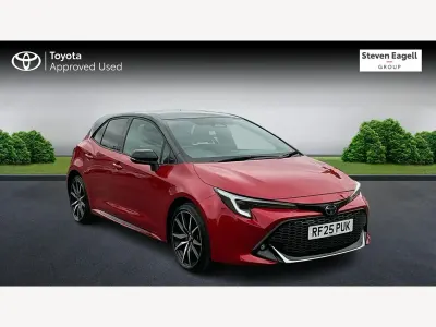 Używany Toyota Corolla Sport 196 KM (144 kW) 2025 Czerwony Hatchback