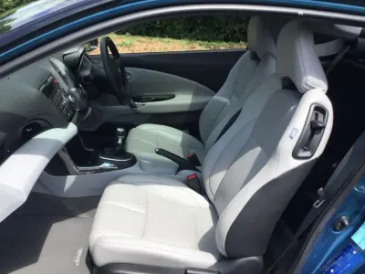 Used Honda CR-Z Hybrid 124 HP (91 kW) 2011 Blue Coupe